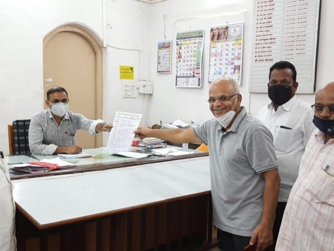 Statement of Niphad Taluka Mangal Office, Lawns Association to Tehsildar | निफाड तालुका मंगल कार्यालय, लॉन्स असोसिएशनचे तहसीलदारांना निवेदन Statement of Niphad Taluka Mangal Office, Lawns Association to Tehsildar | निफाड तालुका मंगल कार्यालय, लॉन्स असोसिएशनचे तहसीलदारांना निवेदन