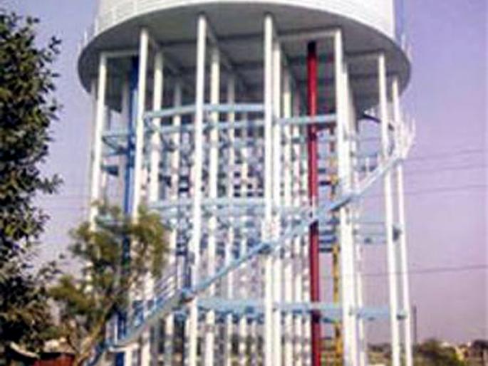 Parbhani: Water reached the taps | परभणी : नळांपर्यंत पोहोचले पाणी Parbhani: Water reached the taps | परभणी : नळांपर्यंत पोहोचले पाणी