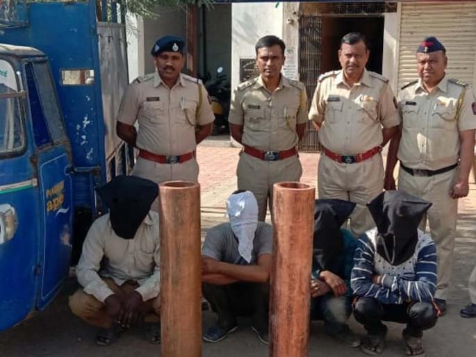  Mollegaon police stolen from factory; Four arrested | मुसळगाव पोलिसांकडून कारखान्यातील चोरीचा छडा; चौघांना अटक