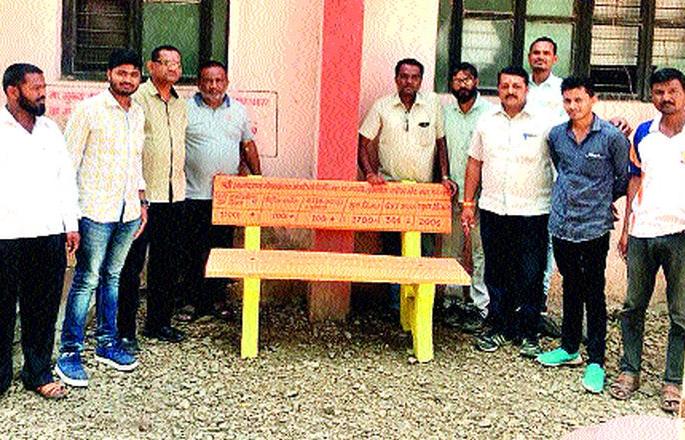 Misrepresentation of purchase of cement bags | सिमेंट बाकांच्या खरेदीत गैरव्यवहार Misrepresentation of purchase of cement bags | सिमेंट बाकांच्या खरेदीत गैरव्यवहार