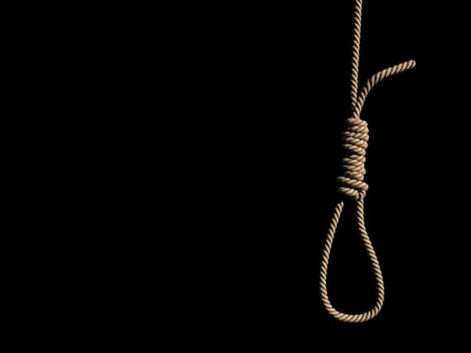 Youth commits suicide by strangulation in Satara | साताऱ्यात युवकाची गळफास घेऊन आत्महत्या Youth commits suicide by strangulation in Satara | साताऱ्यात युवकाची गळफास घेऊन आत्महत्या