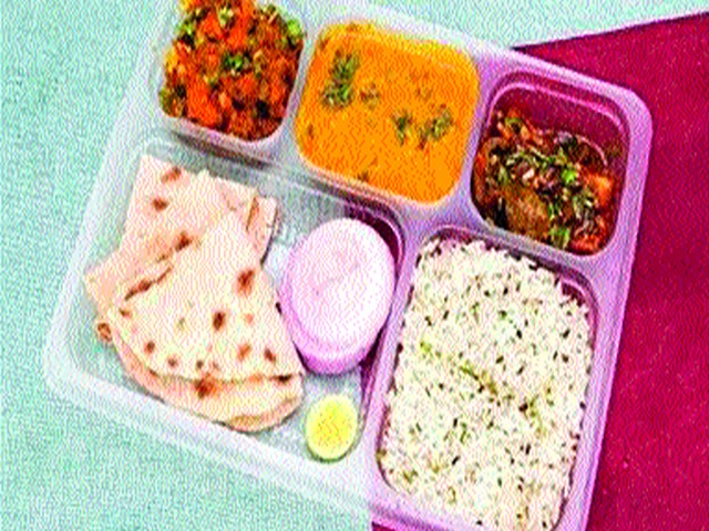 1 lakh to the district for Shiv Bhawan plate | शिवभोजन थाळीसाठी जिल्ह्याला ३६ लाख 1 lakh to the district for Shiv Bhawan plate | शिवभोजन थाळीसाठी जिल्ह्याला ३६ लाख