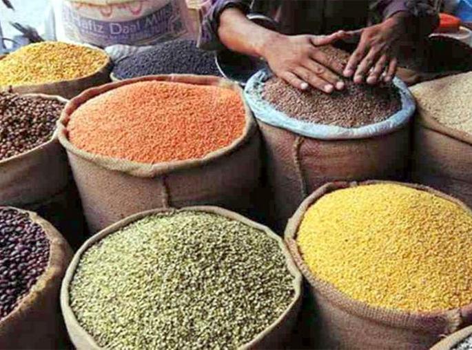 The train from Wardha Junction did not come on track | ‘वर्धा जंक्शन’ची गाडी रुळावर येईना The train from Wardha Junction did not come on track | ‘वर्धा जंक्शन’ची गाडी रुळावर येईना