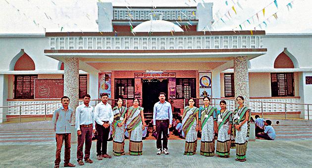 Nathnagar resident school gets 'ISO' | नाथनगरची निवासी शाळा झाली ‘आयएसओ’ Nathnagar resident school gets 'ISO' | नाथनगरची निवासी शाळा झाली ‘आयएसओ’
