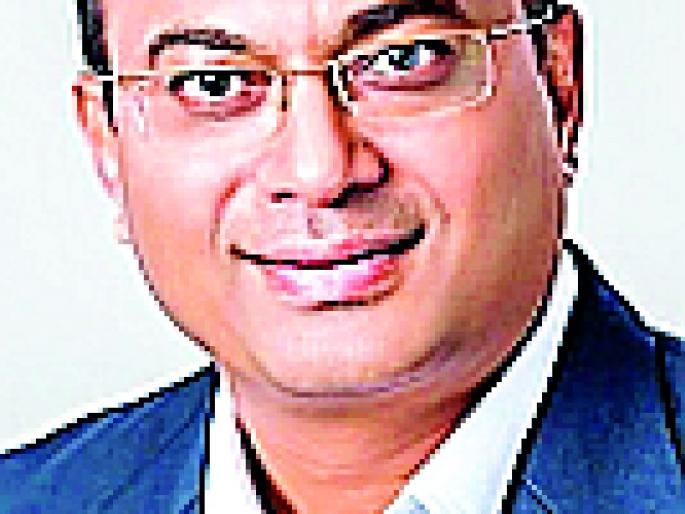 Congratulations to the collector's cabinet | जिल्हाधिकाऱ्यांचे कॅबिनेटमध्ये अभिनंदन Congratulations to the collector's cabinet | जिल्हाधिकाऱ्यांचे कॅबिनेटमध्ये अभिनंदन