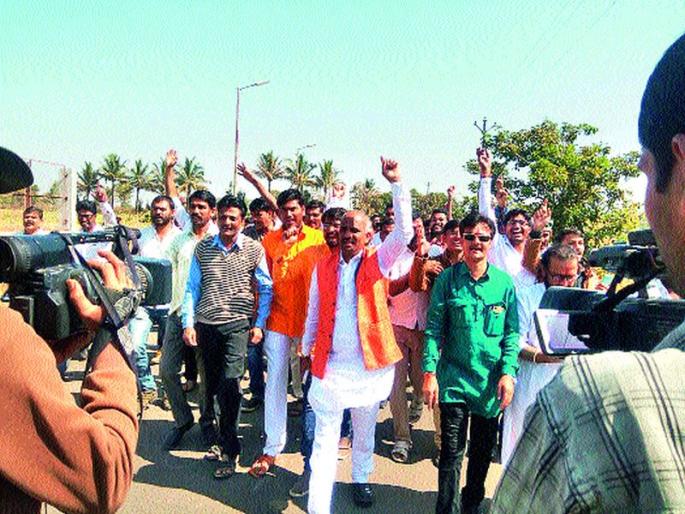 Stopped the movement of the army | करणी सेनेचे आंदोलन रोखले Stopped the movement of the army | करणी सेनेचे आंदोलन रोखले