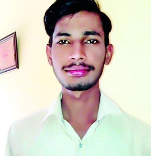 Shailesh's' passion for music ...! | ‘सूर’वेड्या शैलेशचा ‘नाद’वेडा छंद...!