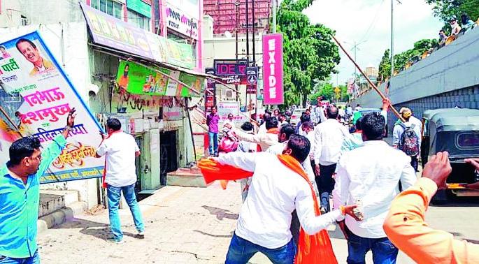 Shiv Sena vandalizes BJP office | शिवसेनेकडून भाजप कार्यालयाची तोडफोड