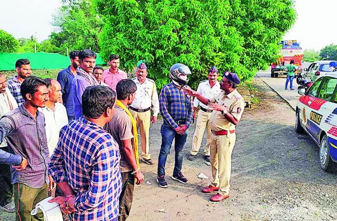 'Mrityunjay Doot' rushed to the aid of accident victims on highways | महामार्गांवर अपघातग्रस्तांच्या मदतीला धावले ‘मृत्यूंजय दूत’