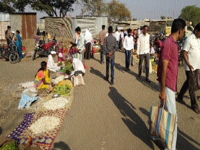 The kitcha budget collapsed after rising prices of vegetables | भाज्यांचे भाव वधारल्याने कीचन बजेट कोलमडले