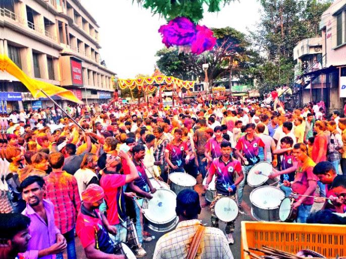 Yelkot Yelkot Jay Malhar; The beginning of Khanderao Maharaj Yatra at Ojhar | येळकोट येळकोट जय मल्हार ;  ओझर येथील खंडेराव महाराज यात्रेला सुरुवात Yelkot Yelkot Jay Malhar; The beginning of Khanderao Maharaj Yatra at Ojhar | येळकोट येळकोट जय मल्हार ;  ओझर येथील खंडेराव महाराज यात्रेला सुरुवात