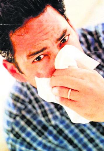 Except hair and nails the tuberculosis grab each organ | केस, नख सोडल्यास प्रत्येक अवयवावर क्षयरोगाचा विळखा