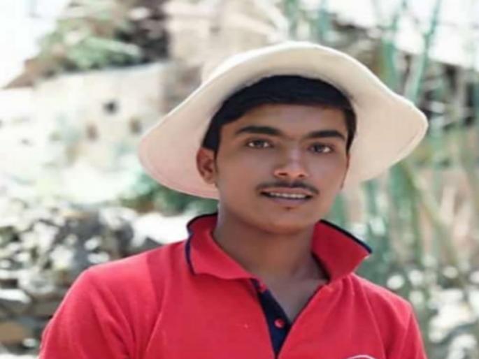 A young man fatigue as he swims in the tumult of going home Unfortunate death by drowning | घरी जाण्याच्या गडबडीत पोहताना तरुणाचा दमछाक; पाण्यात बुडून दुर्दैवी मृत्यू A young man fatigue as he swims in the tumult of going home Unfortunate death by drowning | घरी जाण्याच्या गडबडीत पोहताना तरुणाचा दमछाक; पाण्यात बुडून दुर्दैवी मृत्यू