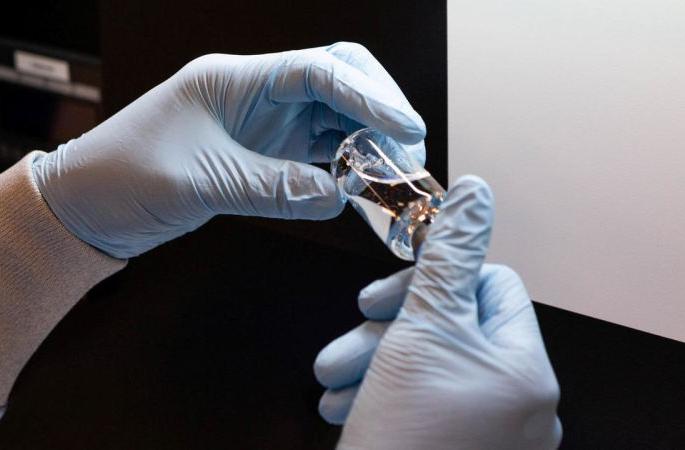 2500 on the threshold of Remedesivir Expiry; Corona's patient fell to the ground | २५०० वर रेमडेसिवीर एक्सपायरीच्या उंबरठ्यावर; कोरोनाचे रुग्ण घटल्याने फटका 2500 on the threshold of Remedesivir Expiry; Corona's patient fell to the ground | २५०० वर रेमडेसिवीर एक्सपायरीच्या उंबरठ्यावर; कोरोनाचे रुग्ण घटल्याने फटका