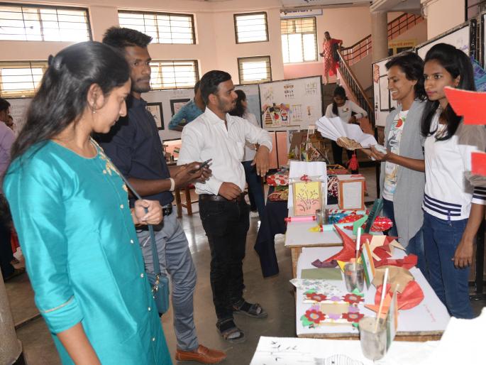 Russian, German, Japanese cultures appeared at Shivaji University | रशियन, जर्मन, जपानी संस्कृतीचे शिवाजी विद्यापीठात घडले दर्शन Russian, German, Japanese cultures appeared at Shivaji University | रशियन, जर्मन, जपानी संस्कृतीचे शिवाजी विद्यापीठात घडले दर्शन