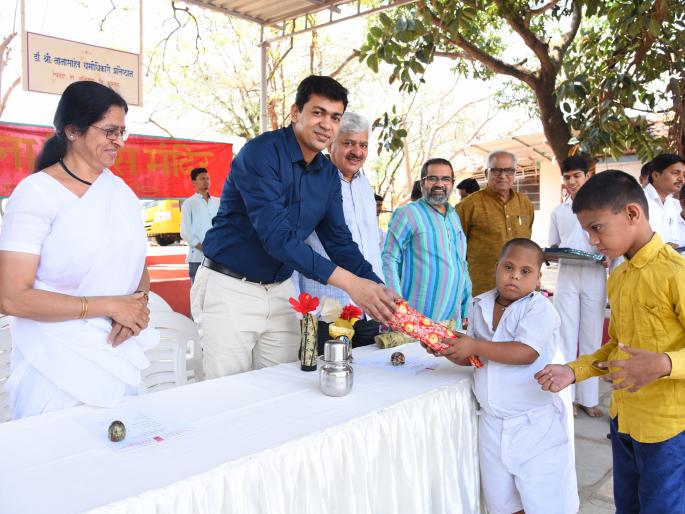 Kolhapur: The organization that awakens the 'consciousness' of confidence: Commissioner Chaudhary | कोल्हापूर : आत्मविश्वासाची ‘चेतना’ जागृत करणारी संस्था : आयुक्त चौधरी Kolhapur: The organization that awakens the 'consciousness' of confidence: Commissioner Chaudhary | कोल्हापूर : आत्मविश्वासाची ‘चेतना’ जागृत करणारी संस्था : आयुक्त चौधरी