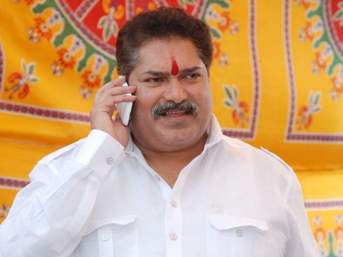 The gamete-money that was held in Lok Sabha elections in Kolhapur district | कोल्हापूर जिल्ह्यातील लोकसभा निवडणुकीत झाल्या अशाही गंमती-जंमती The gamete-money that was held in Lok Sabha elections in Kolhapur district | कोल्हापूर जिल्ह्यातील लोकसभा निवडणुकीत झाल्या अशाही गंमती-जंमती