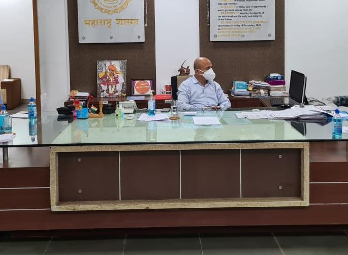 Oxygen generator at Gadhinglaj Sub-District Hospital | corona virus : गडहिंग्लज उपजिल्हा रुग्णालयामध्ये ऑक्सिजन जनरेटर Oxygen generator at Gadhinglaj Sub-District Hospital | corona virus : गडहिंग्लज उपजिल्हा रुग्णालयामध्ये ऑक्सिजन जनरेटर