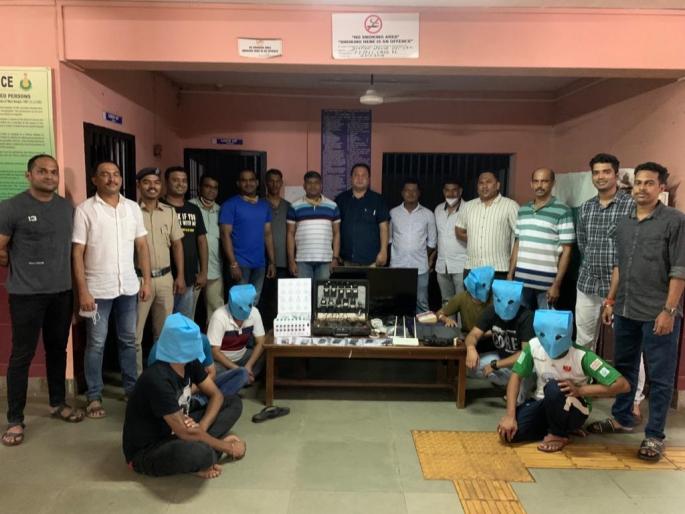 the vasco police who were betting on the IPL cricket match were caught | आयपीएल क्रिकेट सामन्यावर सट्टा घेणाऱ्या टोळीच्या पोलिसांनी मुसक्या आवळल्या the vasco police who were betting on the IPL cricket match were caught | आयपीएल क्रिकेट सामन्यावर सट्टा घेणाऱ्या टोळीच्या पोलिसांनी मुसक्या आवळल्या