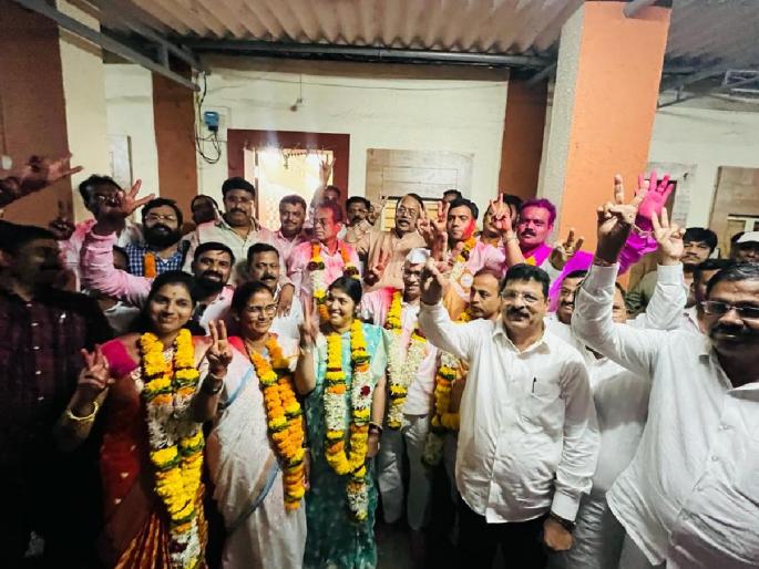 BJP dominates Ulhasnagar Agricultural Produce Market Committee; won 15 out of 18 seats | उल्हासनगर कृषी उत्पन्न बाजार समितीवर भाजपाचे वर्चस्व; 18 जागांपैकी 15 जागांवर विजय BJP dominates Ulhasnagar Agricultural Produce Market Committee; won 15 out of 18 seats | उल्हासनगर कृषी उत्पन्न बाजार समितीवर भाजपाचे वर्चस्व; 18 जागांपैकी 15 जागांवर विजय