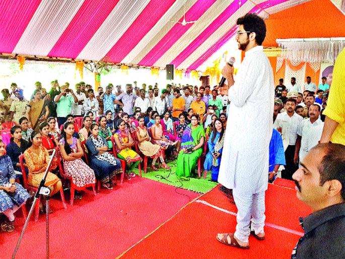 Shiv Sena is committed to protect women | महिलांच्या संरक्षणासाठी शिवसेना कटिबद्ध Shiv Sena is committed to protect women | महिलांच्या संरक्षणासाठी शिवसेना कटिबद्ध