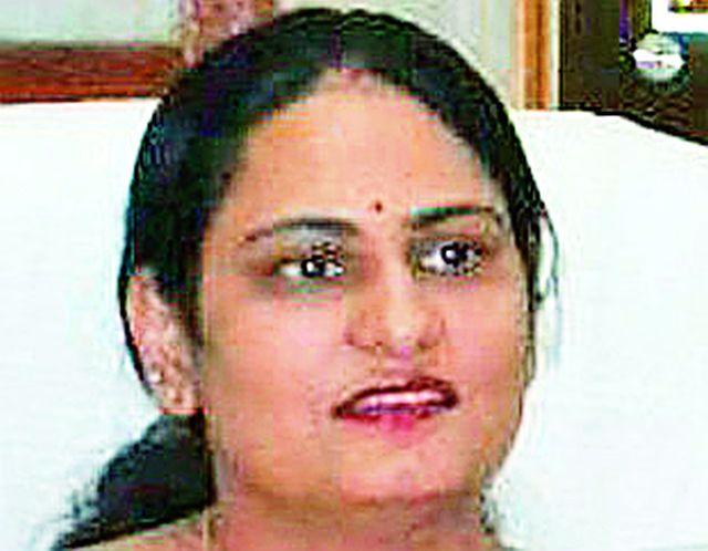 CEOs 'Time bound' | सीईओंचा ‘टाईम बाऊंड’ CEOs 'Time bound' | सीईओंचा ‘टाईम बाऊंड’