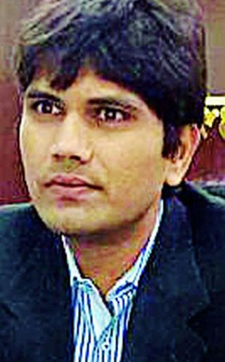 Central Bank of District Officials | जिल्हाधिकाऱ्यांचा सेंट्रल बँकेला दणका Central Bank of District Officials | जिल्हाधिकाऱ्यांचा सेंट्रल बँकेला दणका