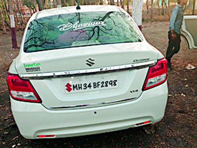 Three accused detained 36 scatter quarters | तीन आरोपींजवळून ३६ तितर-बटेर ताब्यात Three accused detained 36 scatter quarters | तीन आरोपींजवळून ३६ तितर-बटेर ताब्यात