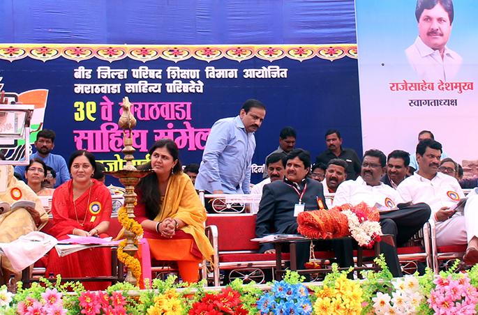 Those who have sattva, they are the only good quality - Ranganath Tiwari | ज्यांच्याकडे सत्त्व आहे, त्यांचेच साहित्य दर्जेदार - रंगनाथ तिवारी