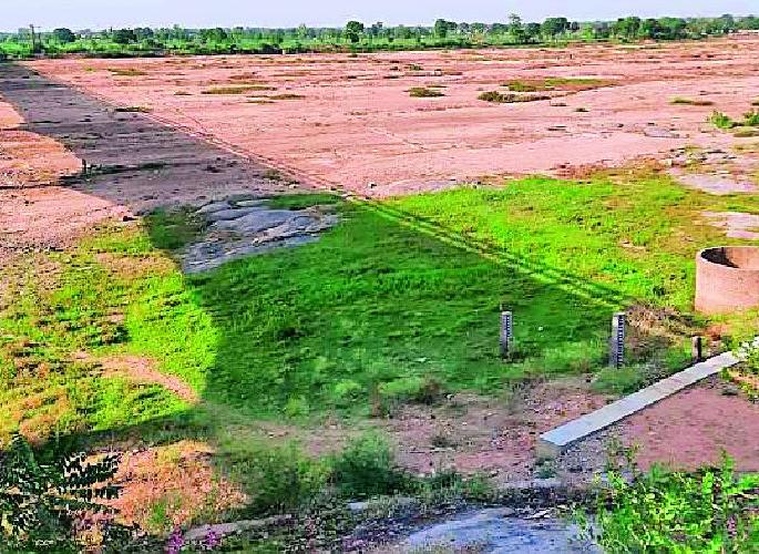The water problem in 'those' 15 villages is unresolved | ‘त्या’ १५ गावातील पाण्याचा प्रश्न अधांतरी The water problem in 'those' 15 villages is unresolved | ‘त्या’ १५ गावातील पाण्याचा प्रश्न अधांतरी