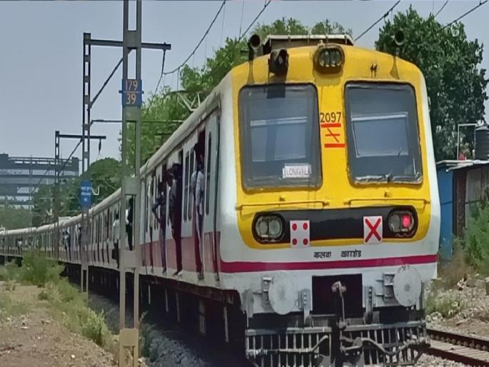 Pune Lonavala traffic disrupted due to broken overhead wire | ओव्हरहेड वायर तुटल्याने पुणे लोणावळा वाहतूक विस्कळीत Pune Lonavala traffic disrupted due to broken overhead wire | ओव्हरहेड वायर तुटल्याने पुणे लोणावळा वाहतूक विस्कळीत
