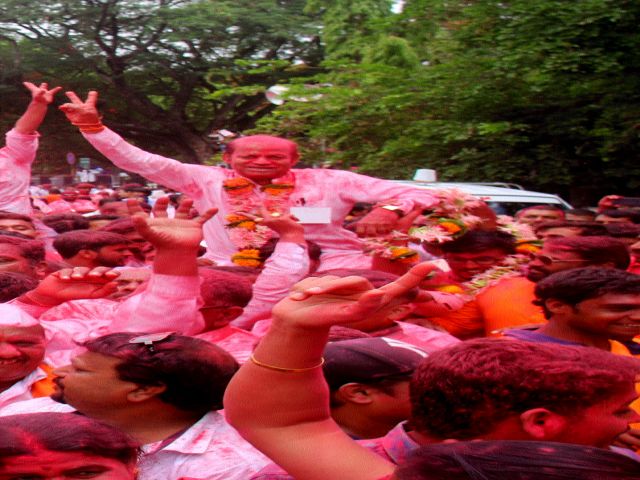 Narendra Darade won | नरेंद्र दराडे विजयी