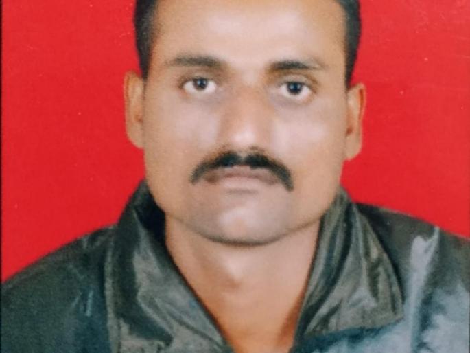 A young farmer committed suicide in Karanjad | कर्जाला कंटाळून करंजाड येथील तरुण शेतकऱ्याची आत्महत्या A young farmer committed suicide in Karanjad | कर्जाला कंटाळून करंजाड येथील तरुण शेतकऱ्याची आत्महत्या