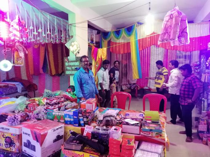Preparations for the cheerful Ganesh Festival begin! | आनंददायी गणेशोत्सवासाठी भाविकांची जय्यत तयारी सुरू ! Preparations for the cheerful Ganesh Festival begin! | आनंददायी गणेशोत्सवासाठी भाविकांची जय्यत तयारी सुरू !
