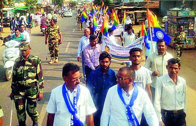  Tehsilvar Morcha shocked | तहसीलवर मोर्चा धडकला