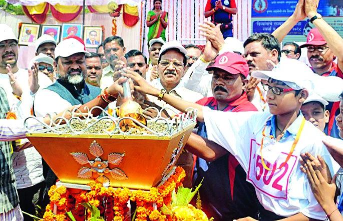 Building a Divyang Sports Academy | दिव्यांग क्रीडा प्रबोधिनी निर्माण करणार