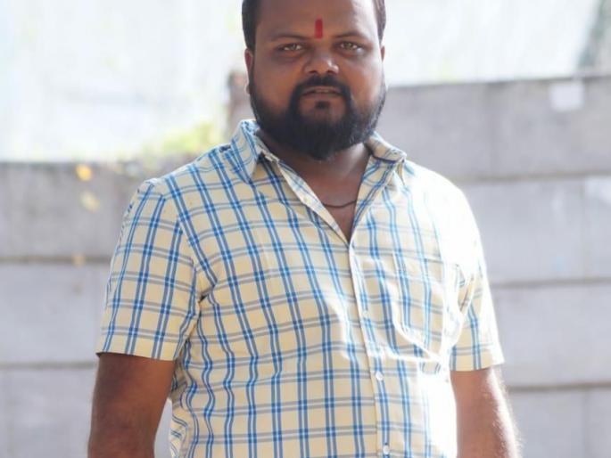 Free services for patients from the youth of Munjwad | मुंजवाडच्या तरुणाकडून रुग्णांसाठी मोफत सेवा Free services for patients from the youth of Munjwad | मुंजवाडच्या तरुणाकडून रुग्णांसाठी मोफत सेवा