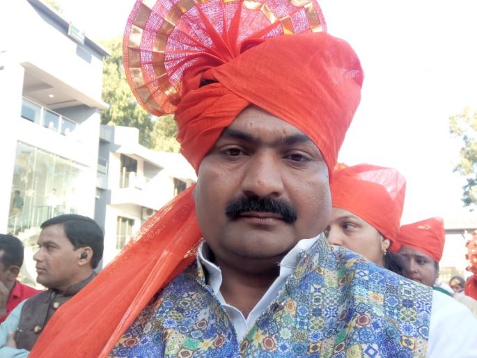 Honored with Sadgir Shikshakaratna Award from Wadali | वडाळीतील सदगीर शिक्षकरत्न पुरस्काराने सन्मानित Honored with Sadgir Shikshakaratna Award from Wadali | वडाळीतील सदगीर शिक्षकरत्न पुरस्काराने सन्मानित