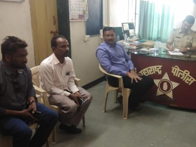 Assurance of highway repairs within 7 days | १५ दिवसात महामार्गाच्या दुरुस्तीचे आश्वासन Assurance of highway repairs within 7 days | १५ दिवसात महामार्गाच्या दुरुस्तीचे आश्वासन