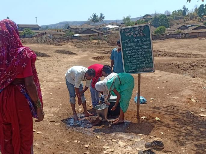 Entering town? Then wash your hands on the gate | गावात प्रवेश करताय? मग वेशीवरच धुवा हात  Entering town? Then wash your hands on the gate | गावात प्रवेश करताय? मग वेशीवरच धुवा हात