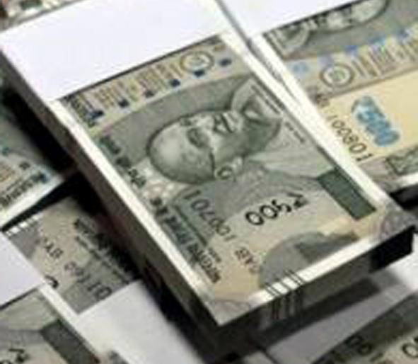 Parbhani: Banks' neglect to share crop loans | परभणी: शेतकऱ्यांच्या पीक कर्ज वाटपाकडे बँकांचे दुर्लक्ष Parbhani: Banks' neglect to share crop loans | परभणी: शेतकऱ्यांच्या पीक कर्ज वाटपाकडे बँकांचे दुर्लक्ष