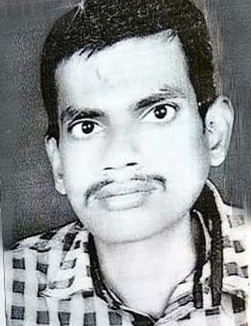 Parbhani: The missing son was found dead | परभणी : बेपत्ता मुलाचा आढळला मृतदेह Parbhani: The missing son was found dead | परभणी : बेपत्ता मुलाचा आढळला मृतदेह