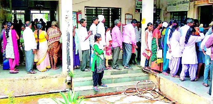 Rural Hospital without a Medical Officer | वैद्यकीय अधिकाऱ्याविना ग्रामीण रुग्णालय Rural Hospital without a Medical Officer | वैद्यकीय अधिकाऱ्याविना ग्रामीण रुग्णालय