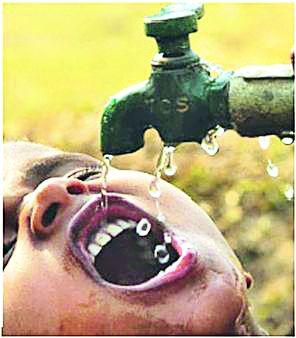 1300 water supply schemes will be shocked | १३०० पाणीपुरवठा योजनांना बसणार शॉक 1300 water supply schemes will be shocked | १३०० पाणीपुरवठा योजनांना बसणार शॉक