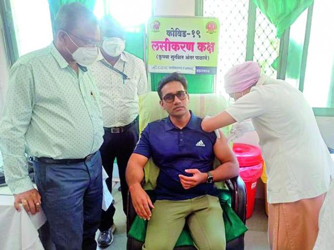 The fifth day of the corona eruption in the district is permanent | जिल्ह्यात पाचव्या दिवशीही कोरोनाचा उद्रेक कायमच The fifth day of the corona eruption in the district is permanent | जिल्ह्यात पाचव्या दिवशीही कोरोनाचा उद्रेक कायमच