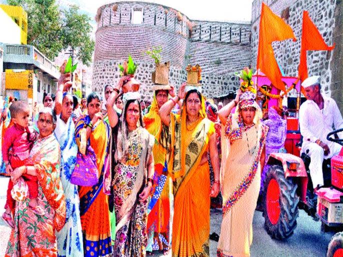 Dindi on Rajderwadi to Paithan | राजदेरवाडी ते पैठण पायी दिंंडी Dindi on Rajderwadi to Paithan | राजदेरवाडी ते पैठण पायी दिंंडी