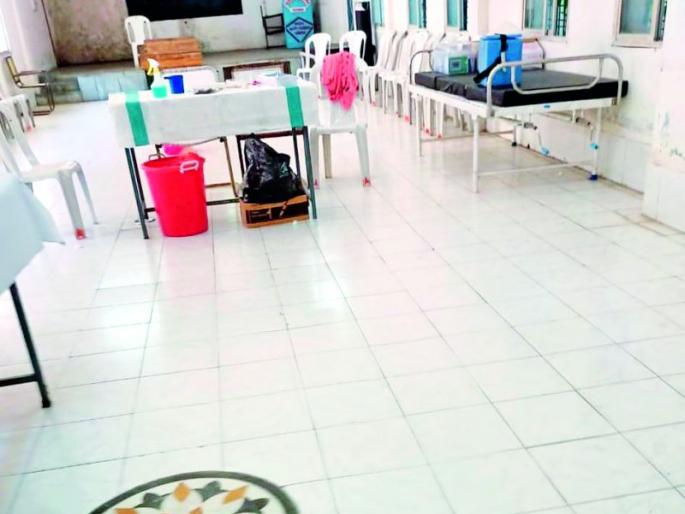 Corona preventive vaccination campaign thwarted | कोरोना प्रतिबंधक लसीकरण मोहिमेला खीळ Corona preventive vaccination campaign thwarted | कोरोना प्रतिबंधक लसीकरण मोहिमेला खीळ