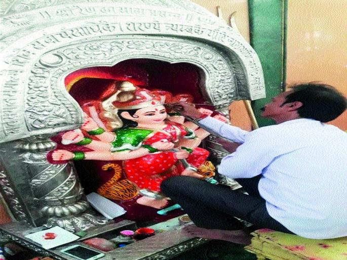 Deolali, Bhagur ready for Navratri festival | नवरात्रोत्सवासाठी देवळाली, भगूर सज्ज Deolali, Bhagur ready for Navratri festival | नवरात्रोत्सवासाठी देवळाली, भगूर सज्ज