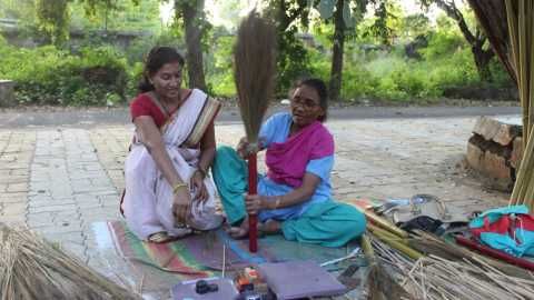 Healed psychopaths will become 'self-reliant' | बरे झालेले मनोरुग्ण होणार ‘आत्मनिर्भर’ Healed psychopaths will become 'self-reliant' | बरे झालेले मनोरुग्ण होणार ‘आत्मनिर्भर’