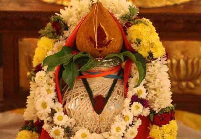 Between 8 am to 12.30 pm is the best time for Ghatsthapana | सकाळी ८ ते दुपारी १२.३० पर्यंत घटस्थापनेचा सर्वोत्तम मुहूर्त Between 8 am to 12.30 pm is the best time for Ghatsthapana | सकाळी ८ ते दुपारी १२.३० पर्यंत घटस्थापनेचा सर्वोत्तम मुहूर्त